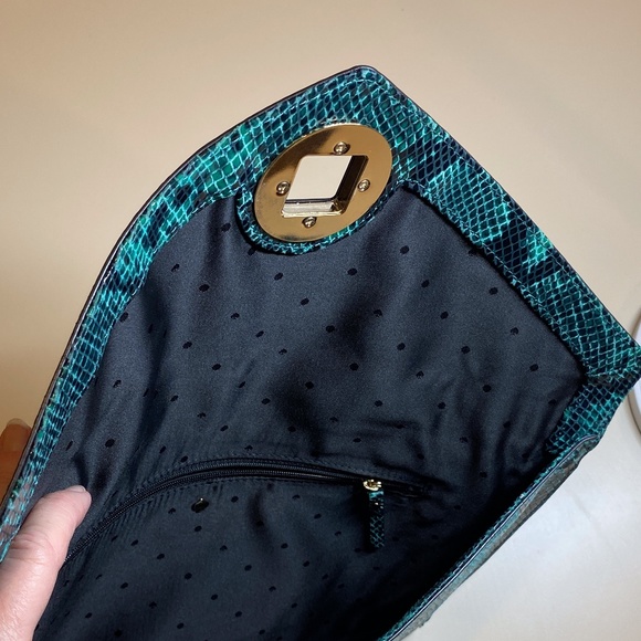 Kate Spade teal and black envelope clutch handbag - Picture 8 of 9